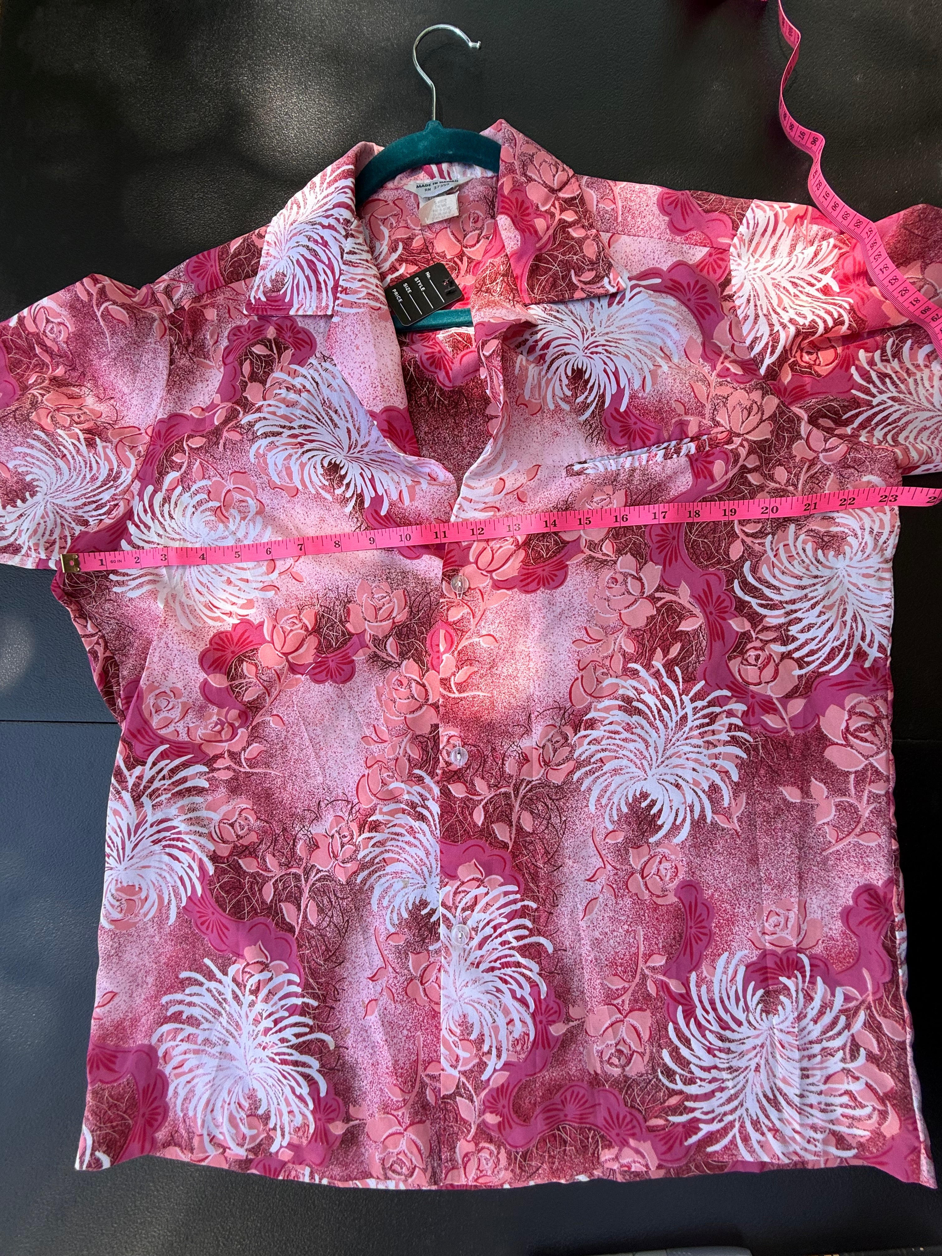 Vintage Hawaiian Floral Button-Up Shirt - Made in Hawaii