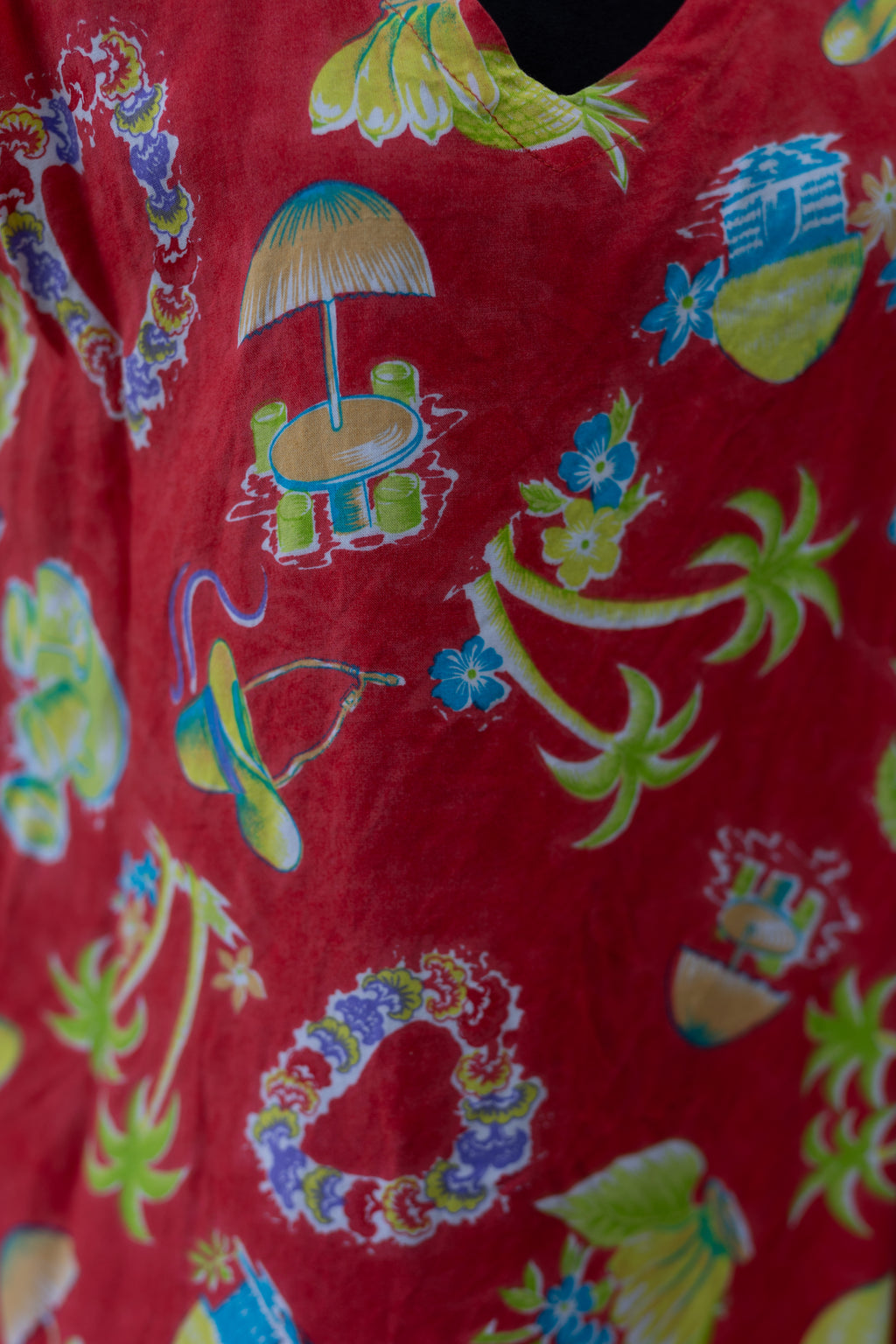 Vintage Island Planet Miami Beach Tropical Hibiscus Rayon Dress – Red/White