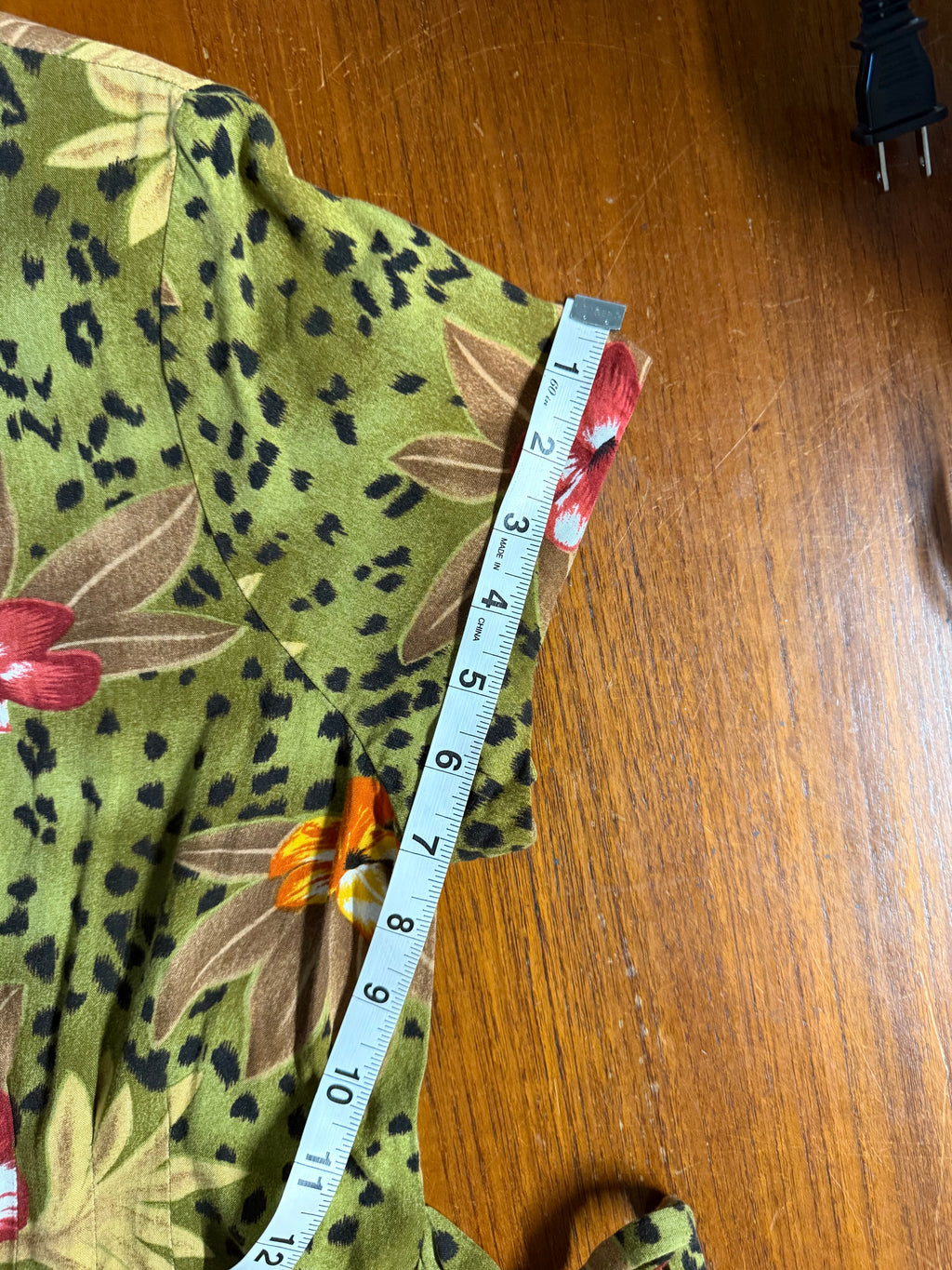 VTG 90s Betsy Lauren Leopard & Tropical Floral Rayon Button-Front Dress - Petite 14