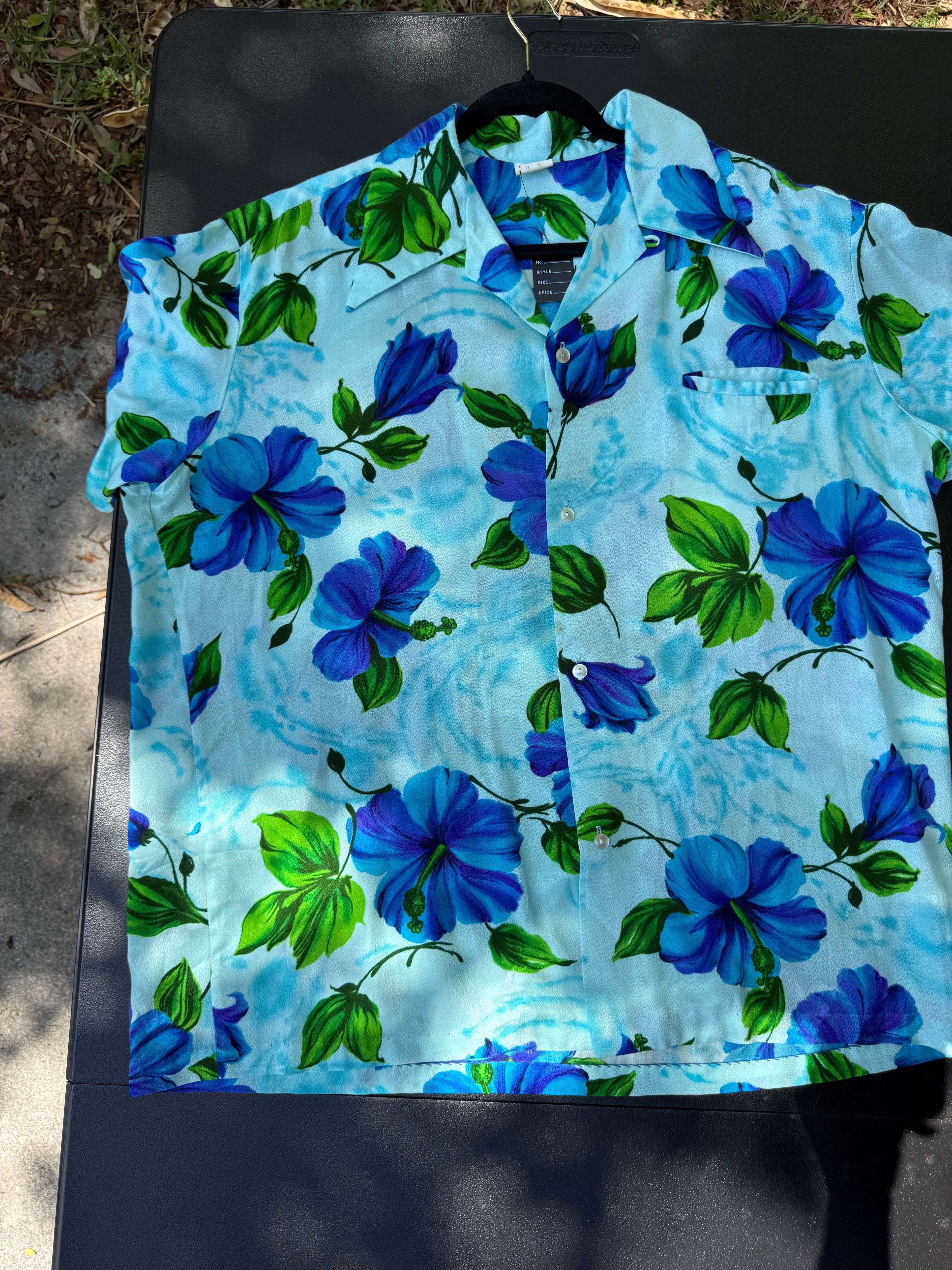 Vintage XL Blue Hibiscus Aloha Shirt - Vibrant Tropical Print