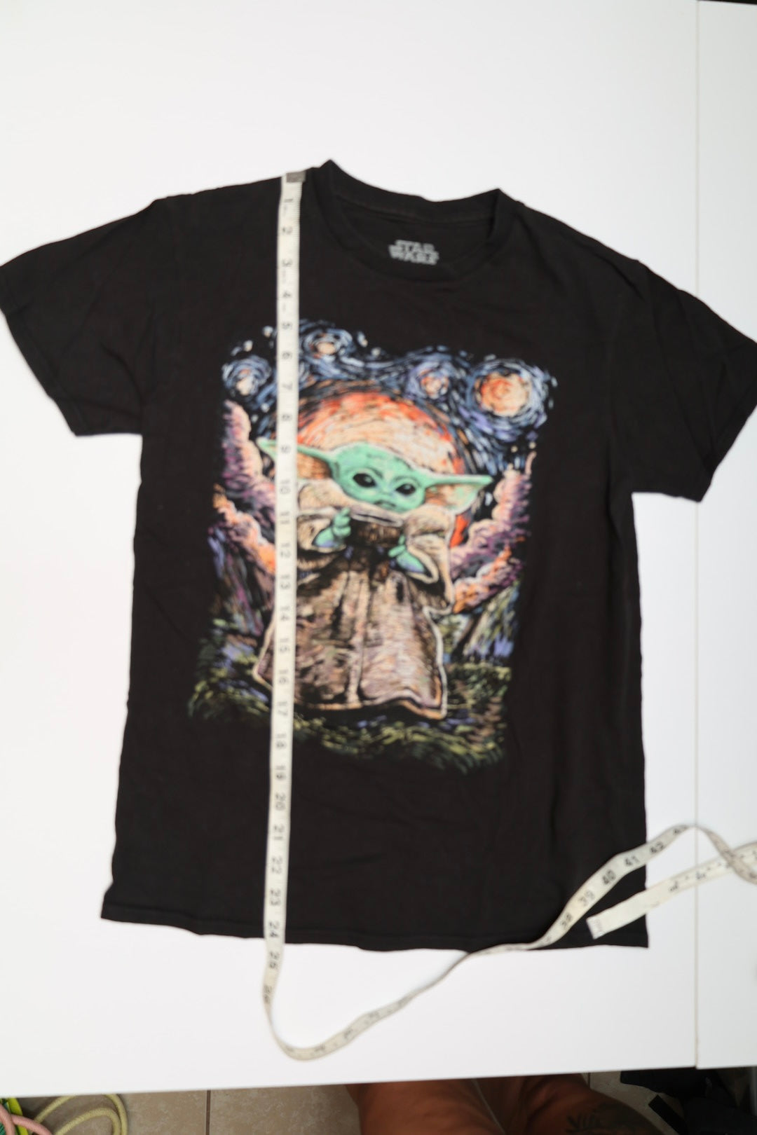 Star Wars Grogu Baby Yoda Starry Night Black Graphic T-Shirt, Size Small