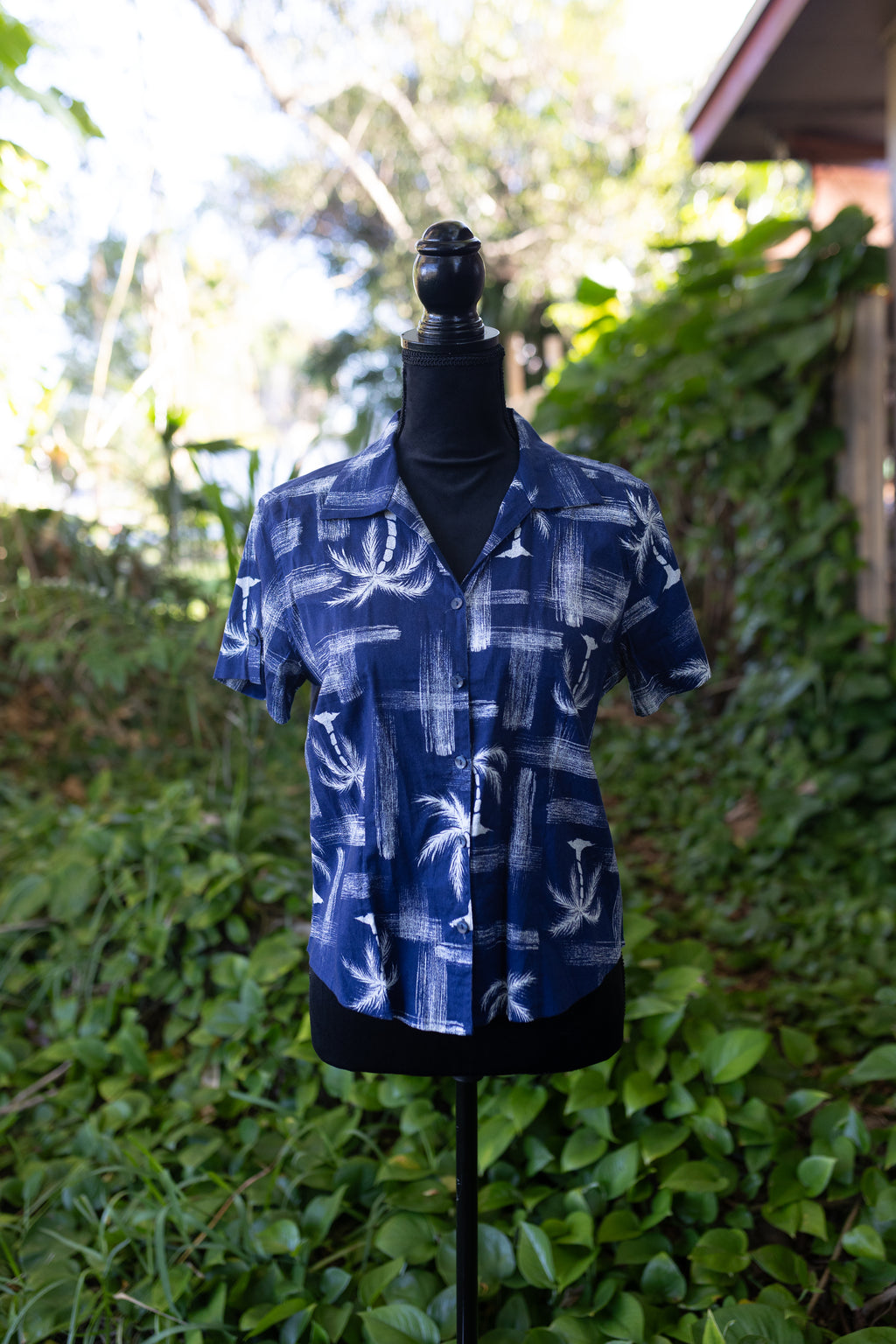 SunBay Cottons Petite Tropical Palm Tree Print Shirt - Navy Blue - PM