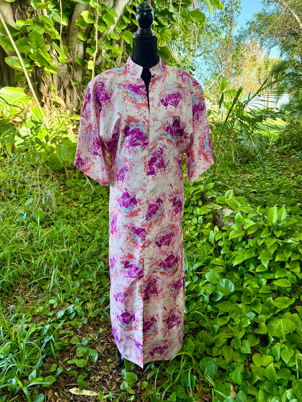 Vintage Vibrant Tiki Village Hostess Gown