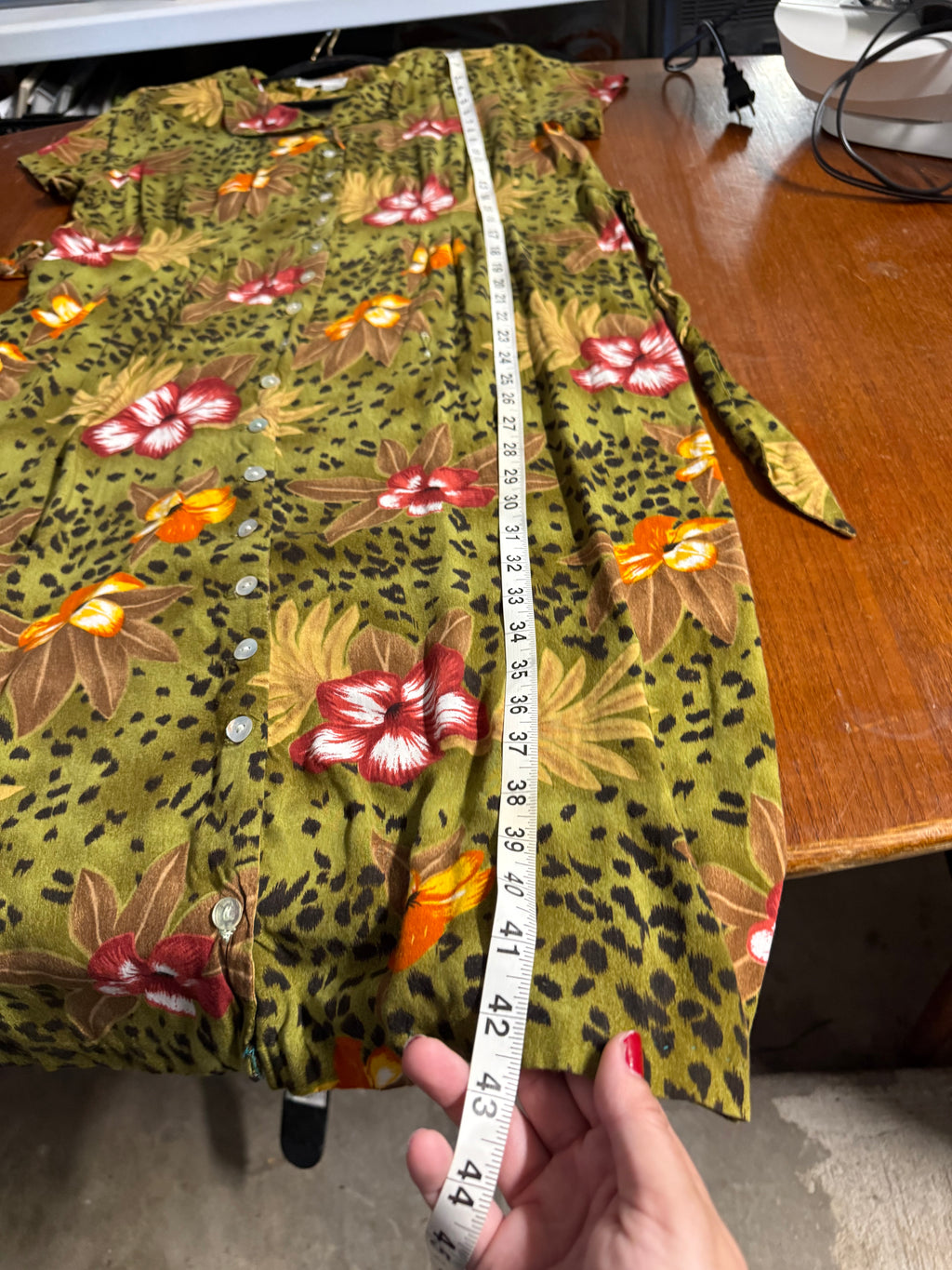 VTG 90s Betsy Lauren Leopard & Tropical Floral Rayon Button-Front Dress - Petite 14