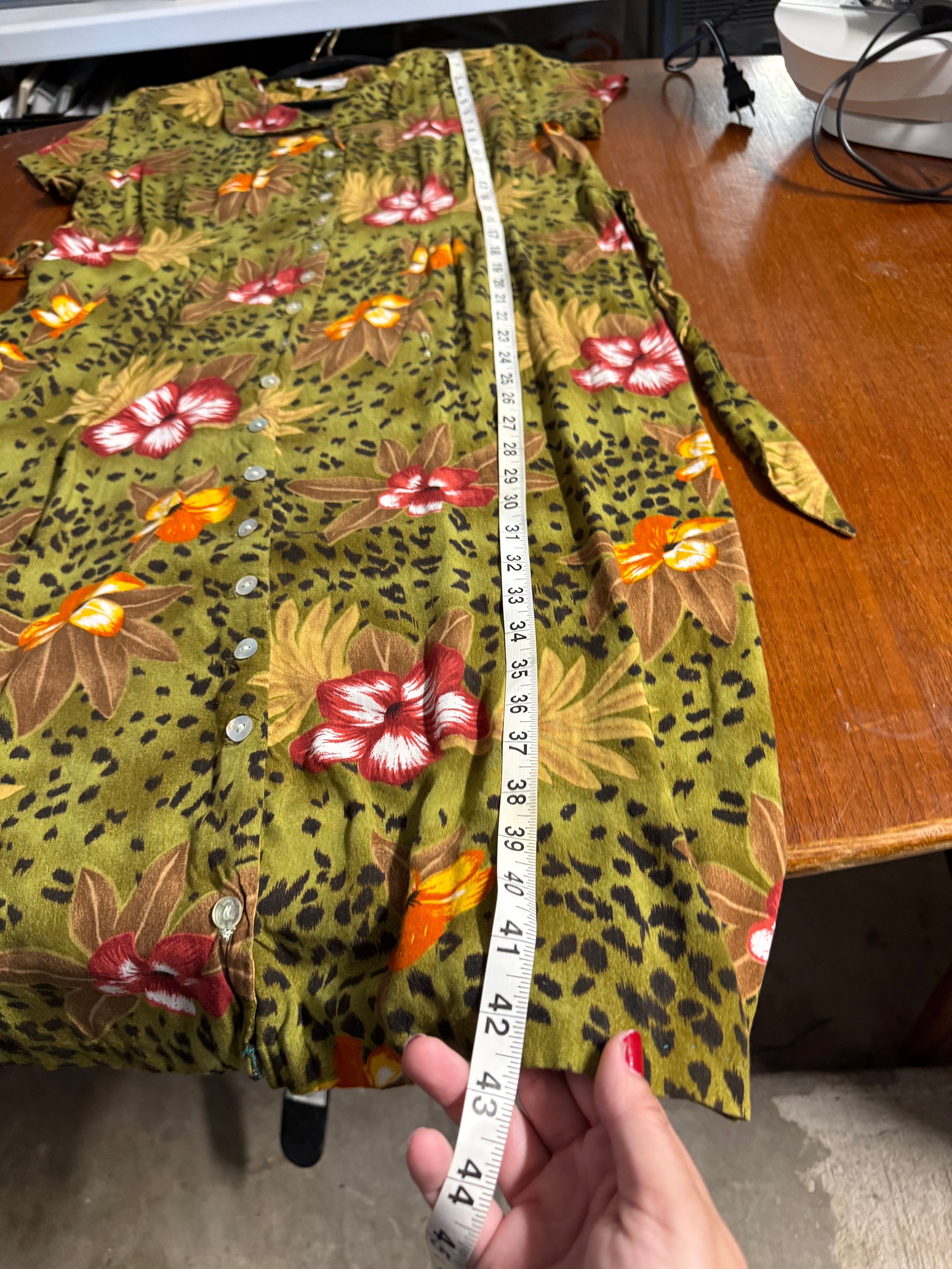 VTG 90s Betsy Lauren Leopard & Tropical Floral Rayon Button-Front Dress - Petite 14