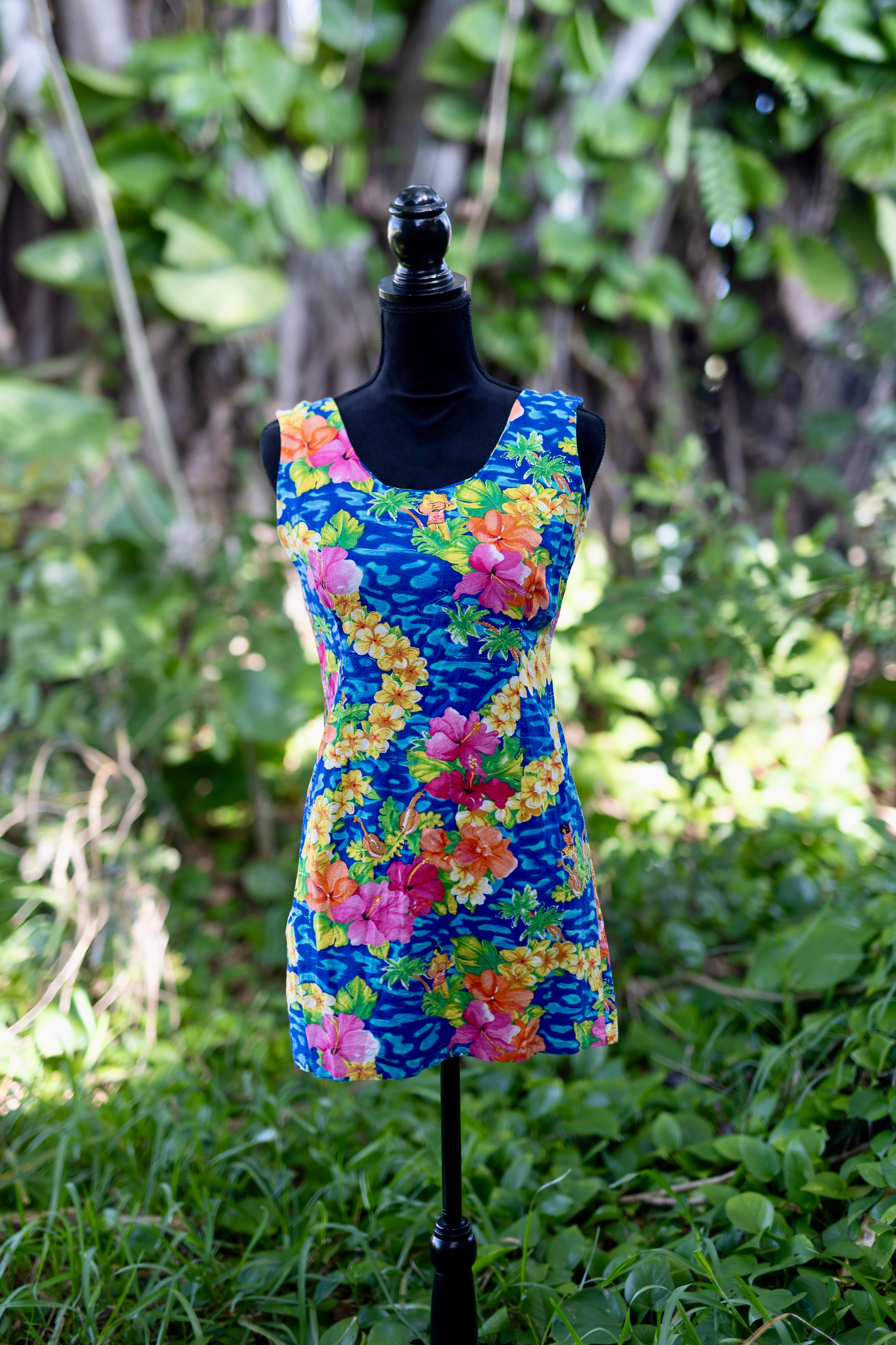 Vintage 90s Jams World "Hula Girl" Mini Dress // Rare Novelty Print Crinkle Rayon // Size 7 Small/Medium // Tropical Tiki Kitschy Chic