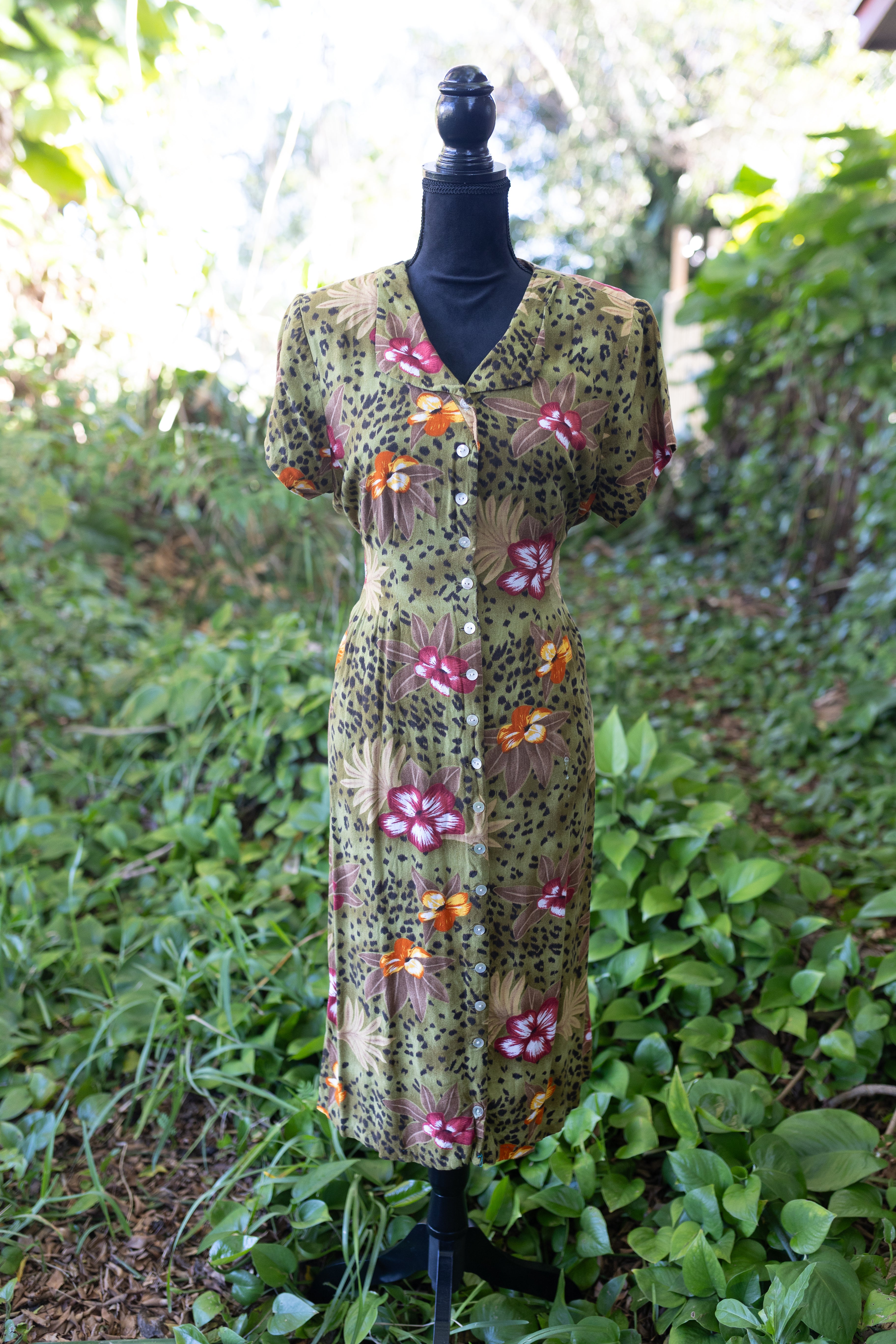 VTG 90s Betsy Lauren Leopard & Tropical Floral Rayon Button-Front Dress - Petite 14
