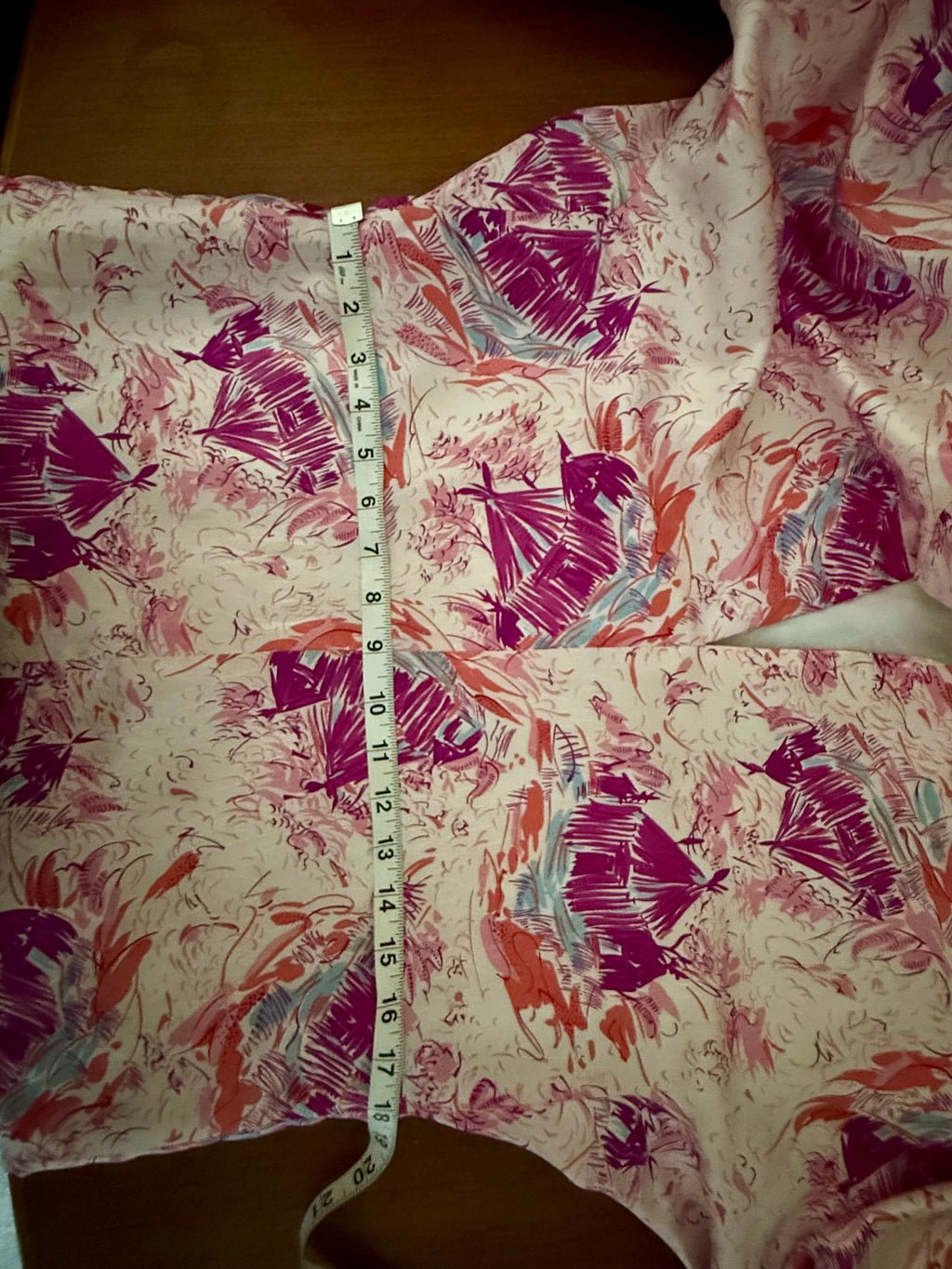 Vintage Vibrant Tiki Village Hostess Gown