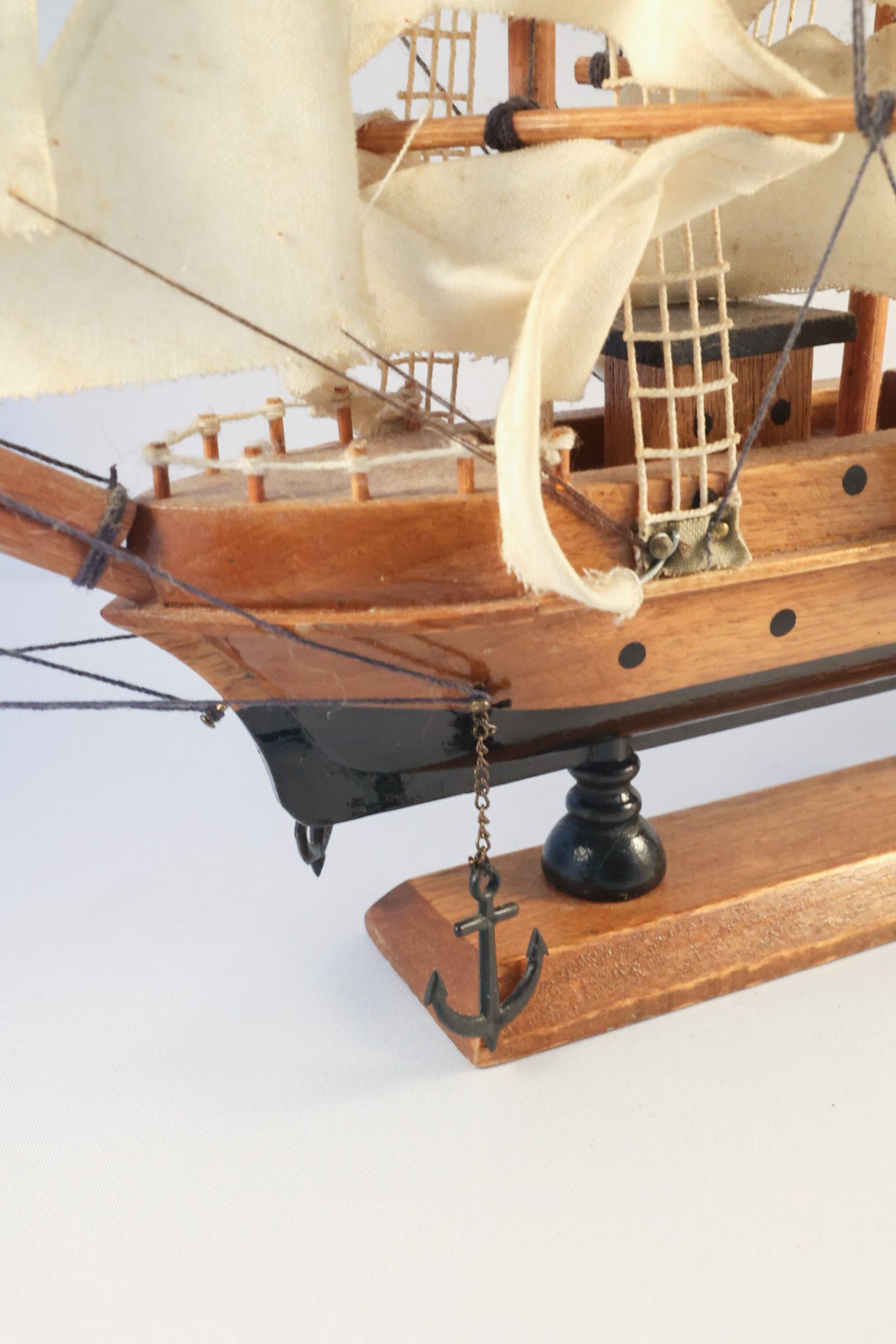 Vintage Wood Pirate Ship Model 🏴‍☠️ MCM Nautical Decor