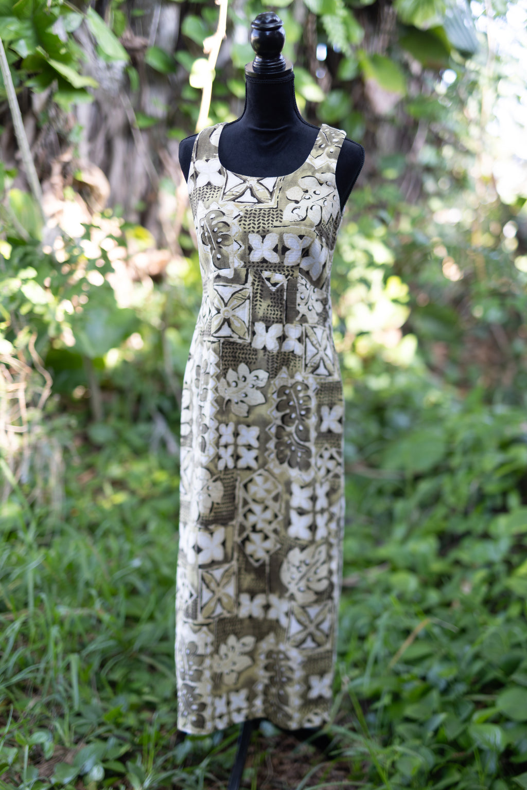 Vintage Hilo Hattie "The Hawaiian Original" Maxi Dress