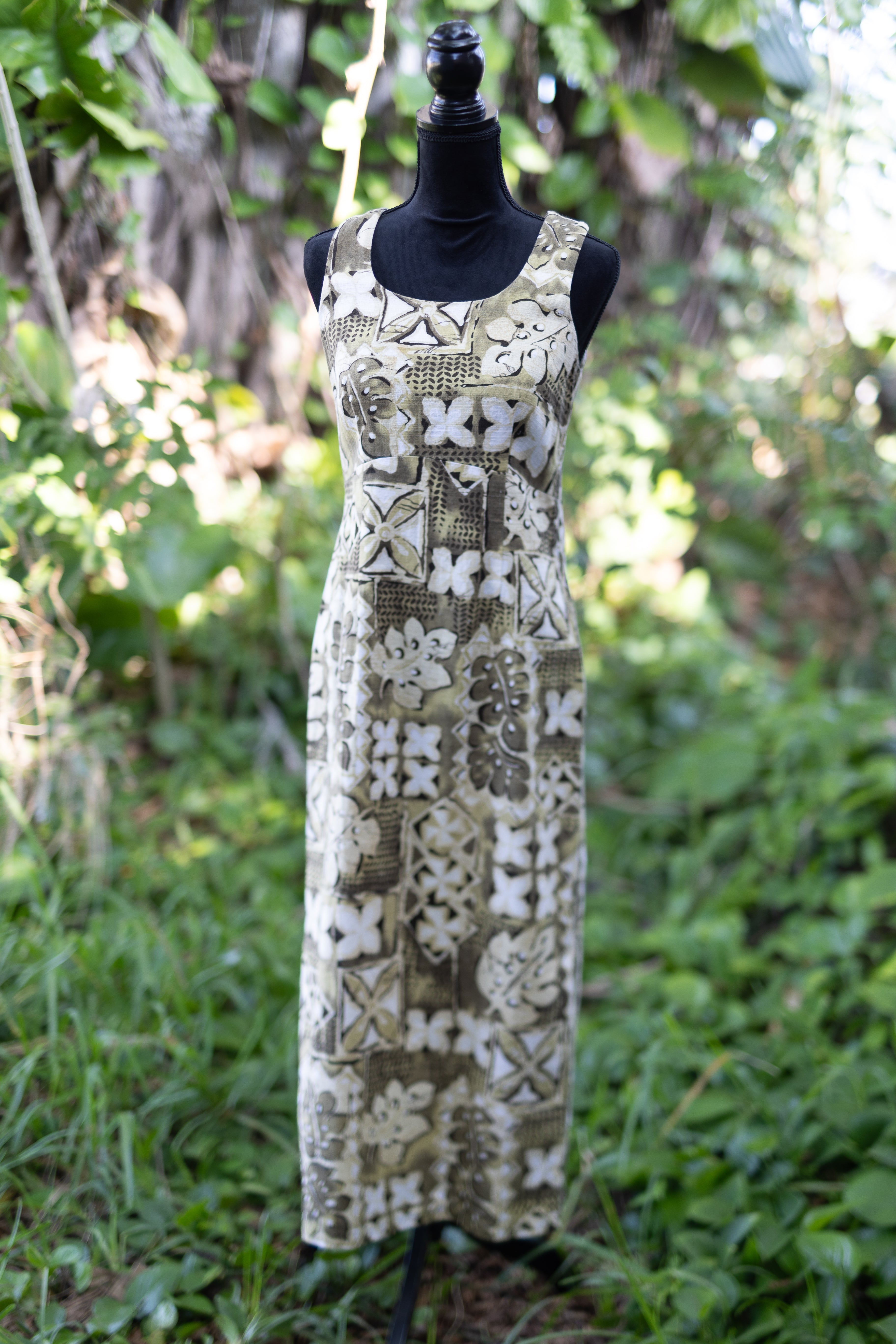 Vintage Hilo Hattie "The Hawaiian Original" Maxi Dress