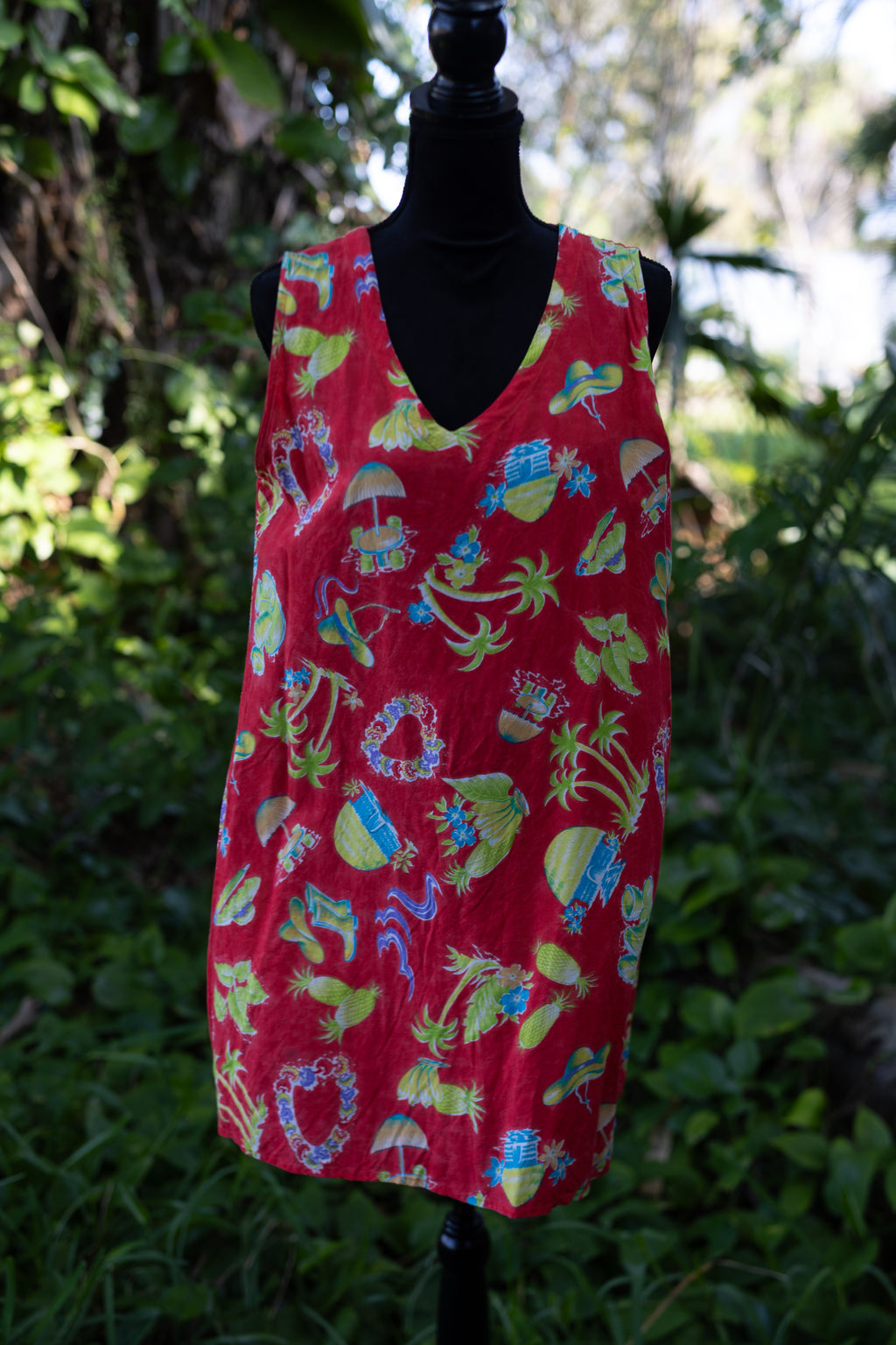 Vintage Island Planet Miami Beach Tropical Hibiscus Rayon Dress – Red/White