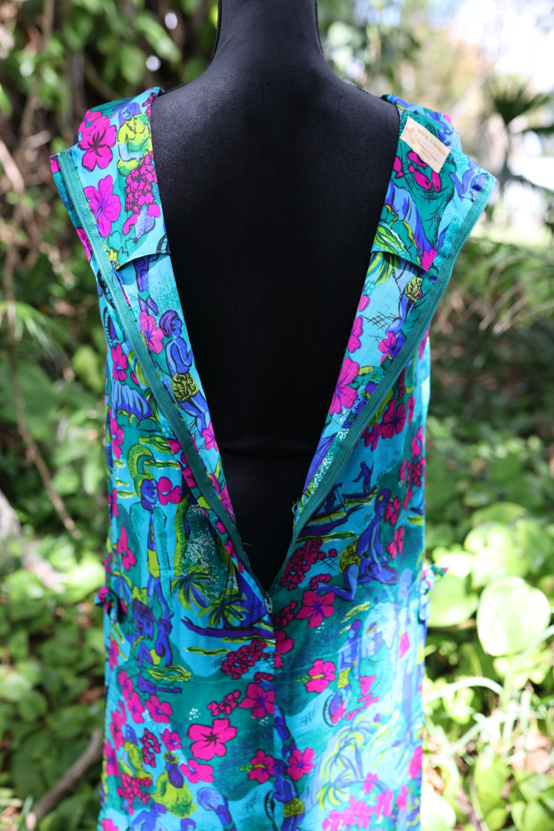 Vintage Royal Hawaiian Dress