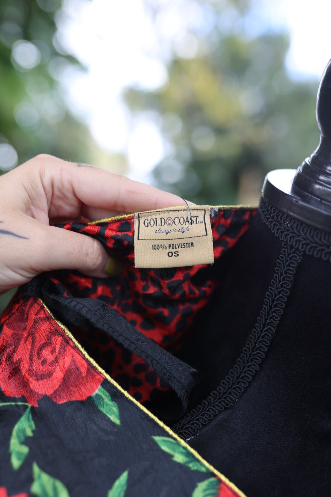 Vintage Caftan Black Rose