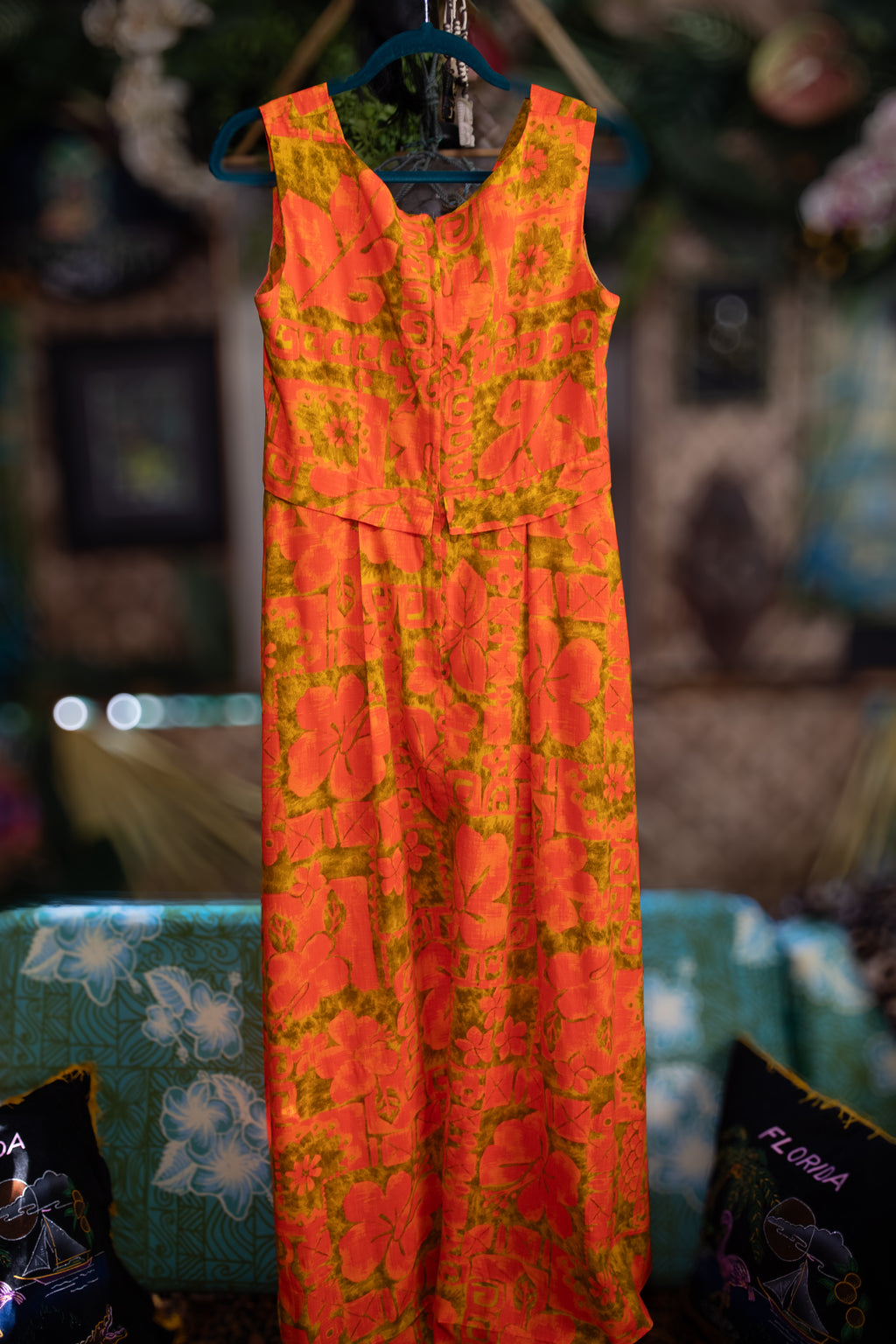 Vintage Hawaii Nei Dress