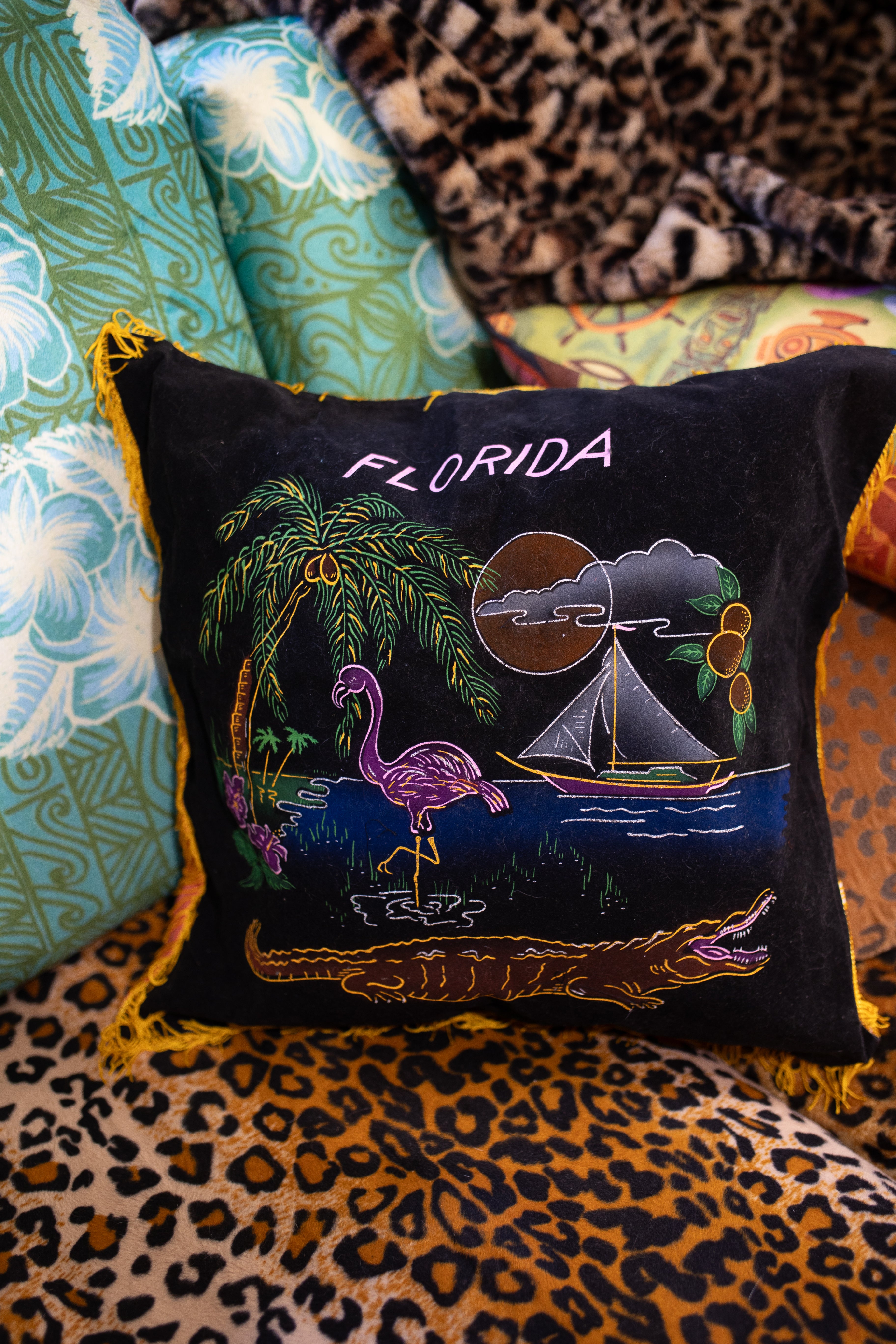 Vintage Black Velvet Florida pillow cover