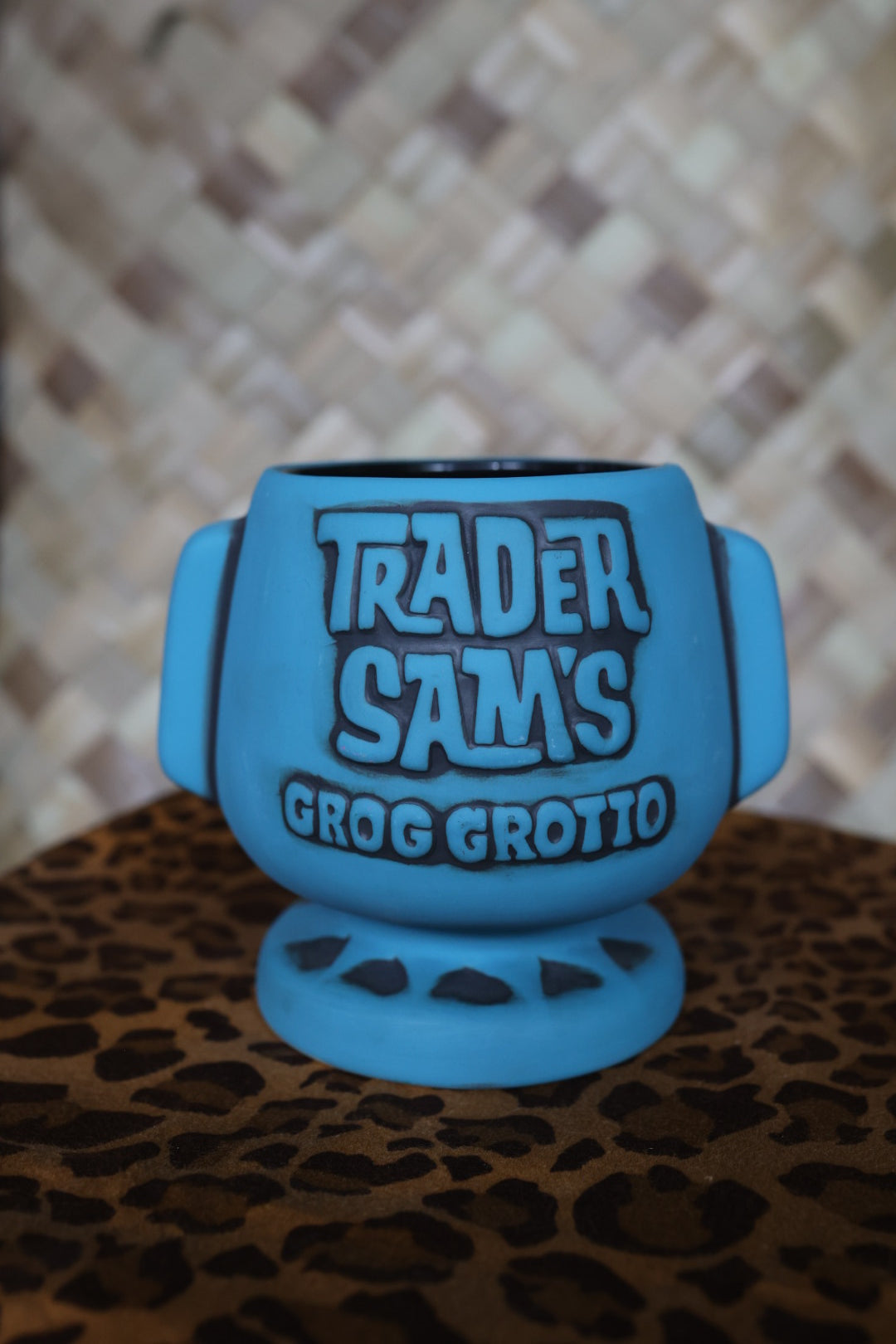Disney Parks Trader Sam's Grog Grotto Blue Hippopoto Mai Tai Tiki Mug