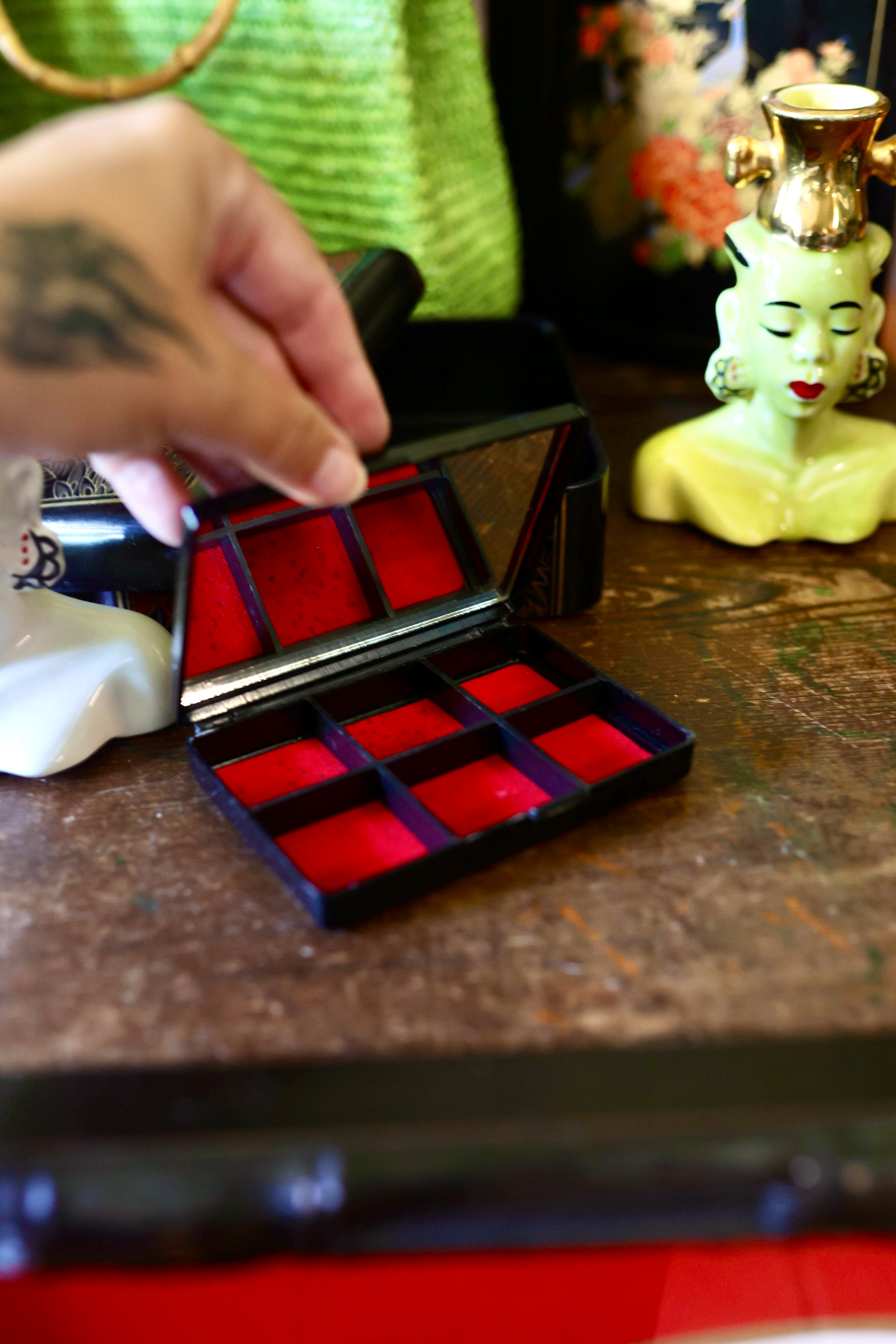 Vintage Black Lacquer Floral Pill Box & Compact Case with Mirror | Red Velvet Compartments
