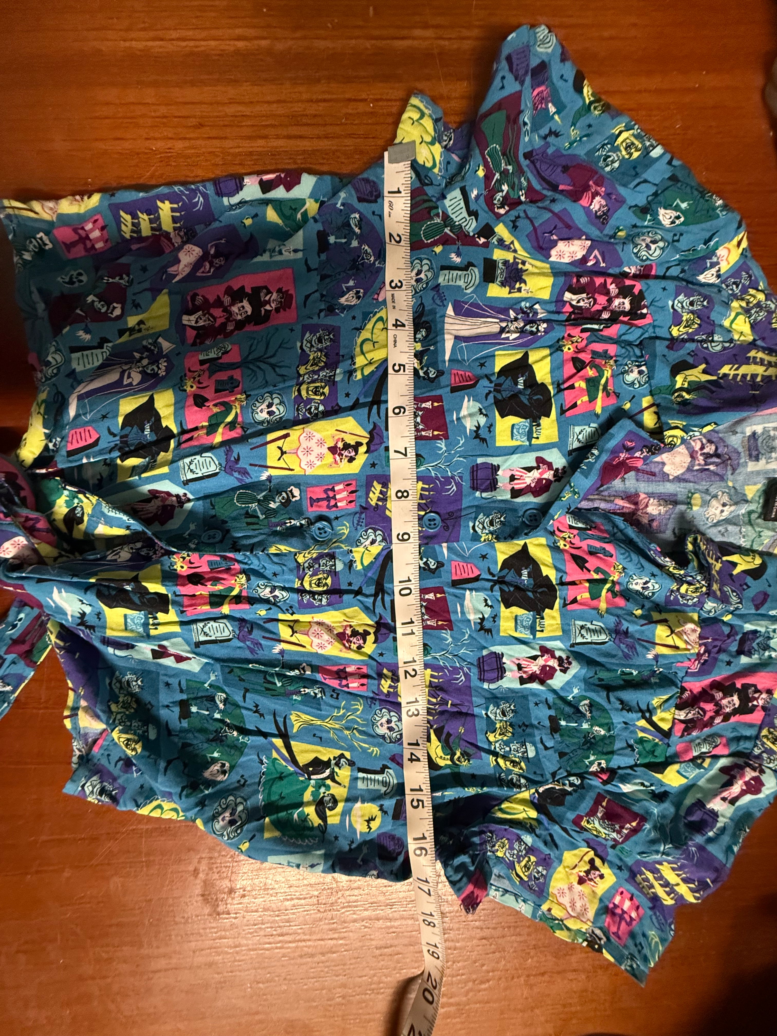 Disney’s Haunted Mansion Tie Top