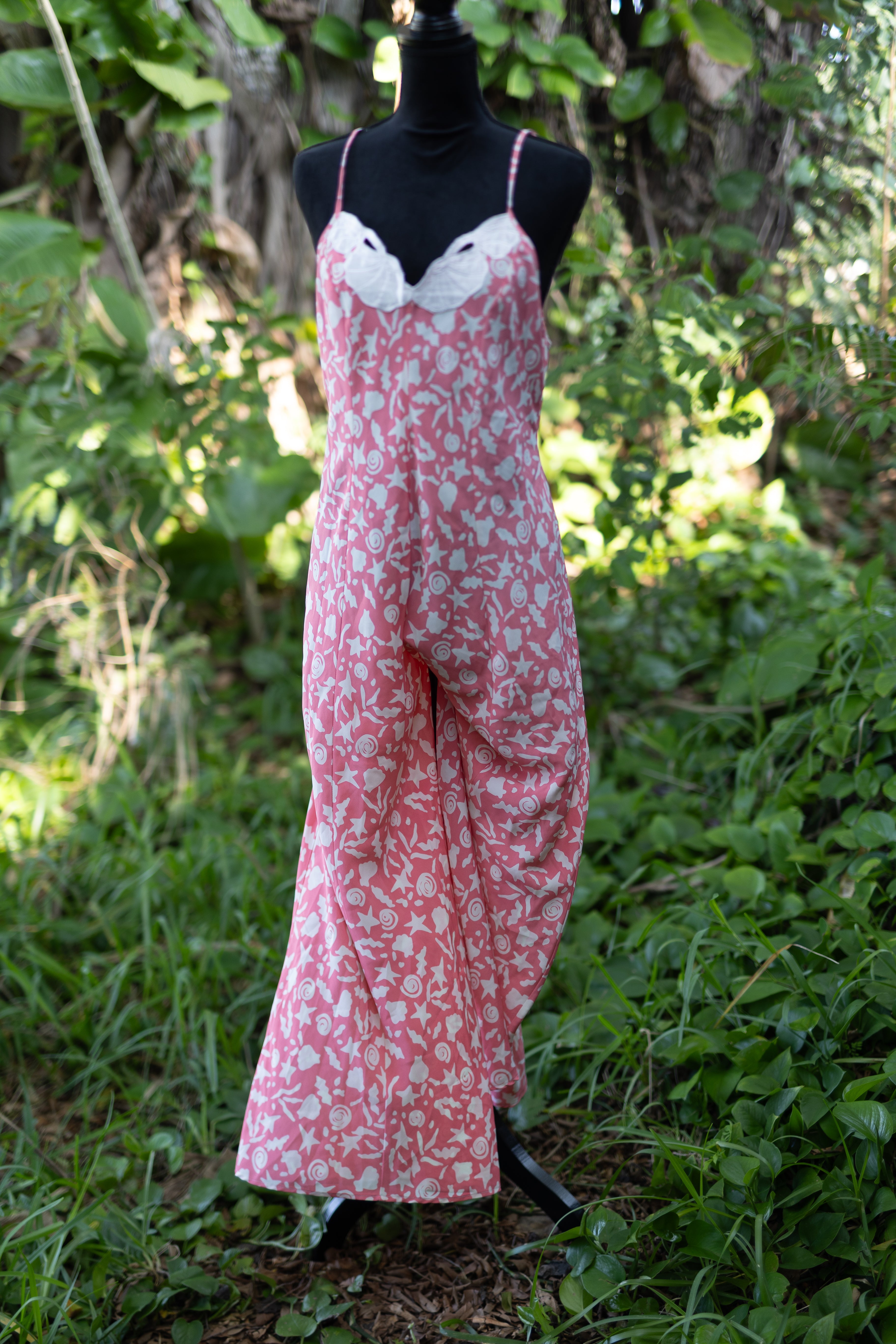 Vintage 90s Josie by Natori Wide Leg Jumpsuit // Pink Seashell & Starfish Print Palazzo Romper // Coastal Kitsch Resort Wear - Size Large