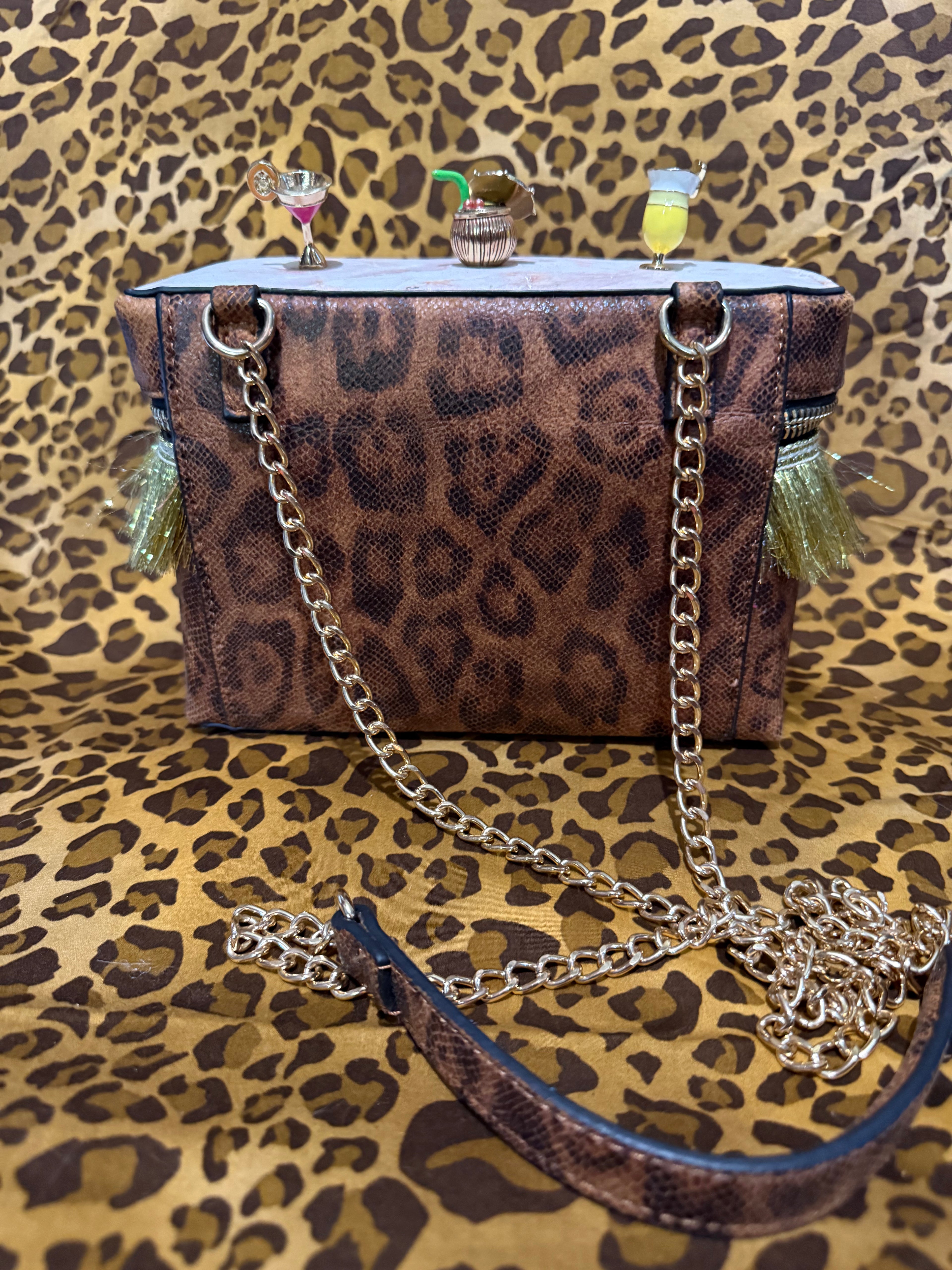 Betsey Johnson Sip Sip Hooray Tiki Bar Novelty Crossbody Handbag – Rare