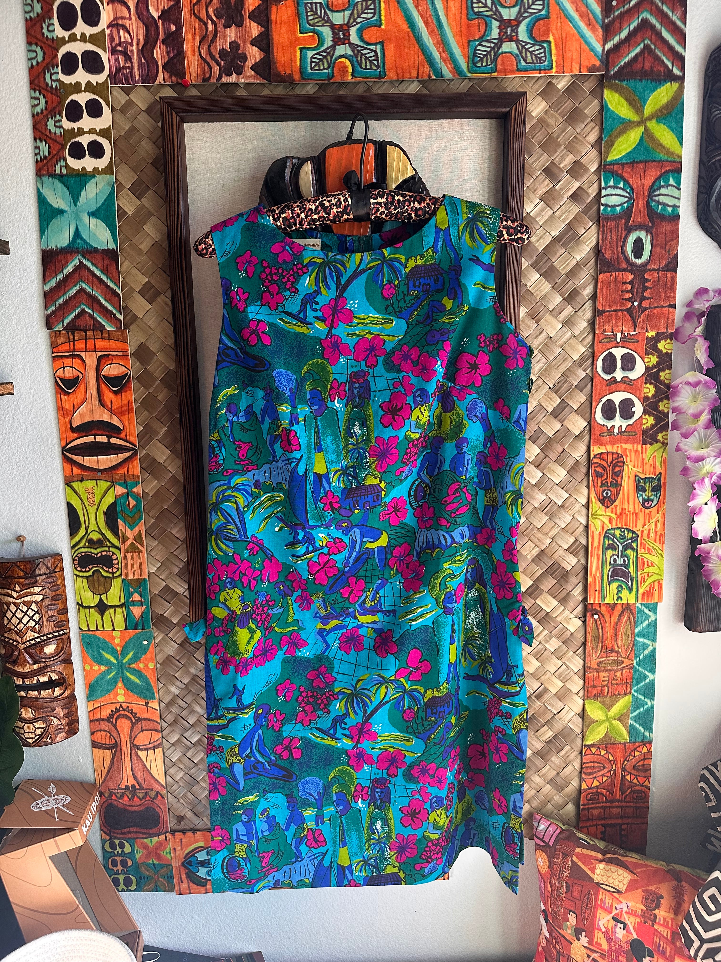 Vintage Royal Hawaiian Dress