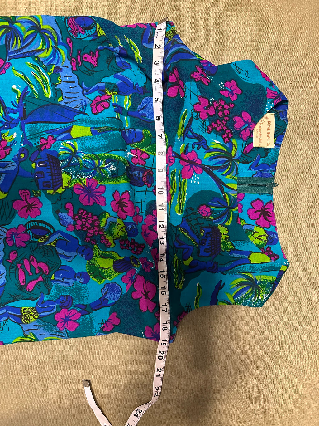 Vintage Royal Hawaiian Dress