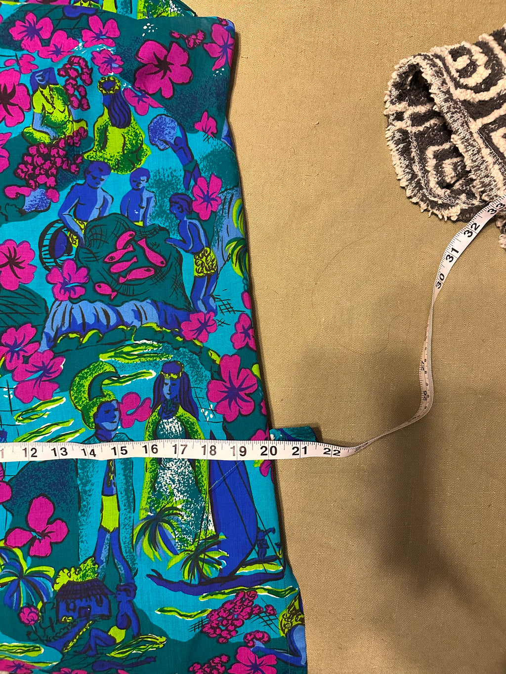 Vintage Royal Hawaiian Dress